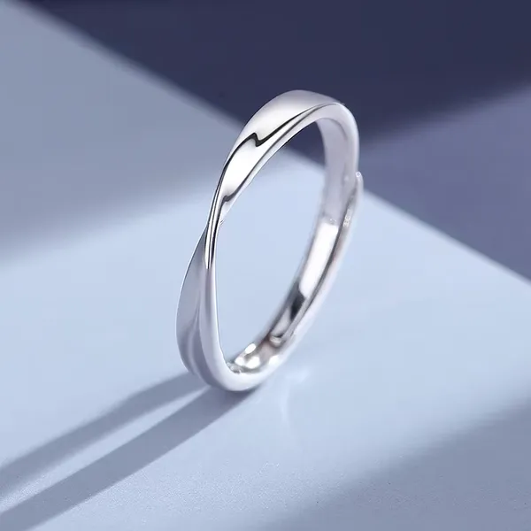 Silver_Tone_Mobius_Twist_Couple_Ring_Set_For_Couples_Pack_Of_2