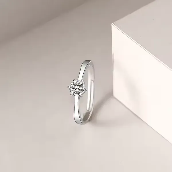 Silver_Tone_Minimalist_Solitaire_Ring_For_Women