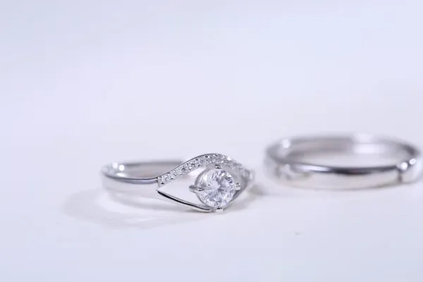 Silver_Tone_Solitaire_Couple_Ring_Set_For_Couples_Pack_Of_2