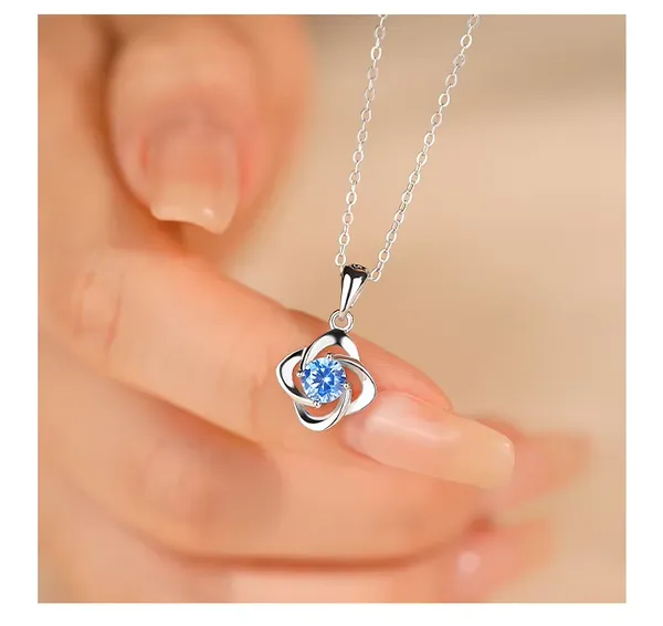 Silver_Tone_Blue_Stone_Pendant_Necklace_For_Women