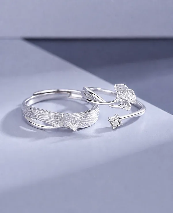 Silver_Tone_Interlocking_Twisted_Band_Ring_Set_For_Couples_Pack_Of_2
