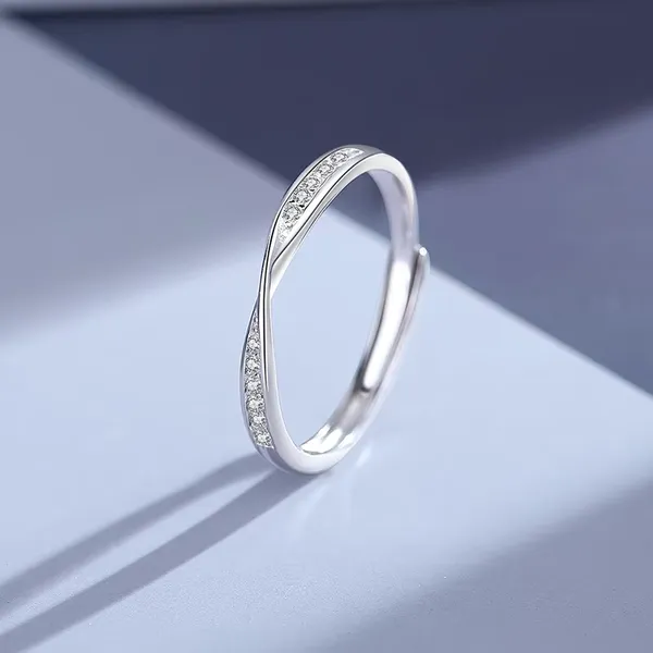 Silver_Tone_Mobius_Twist_Couple_Ring_Set_For_Couples_Pack_Of_2