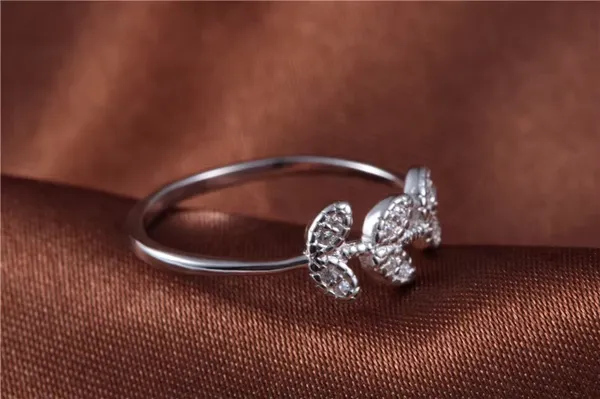 Silver_Tone_Floral_Band_Ring_For_Women