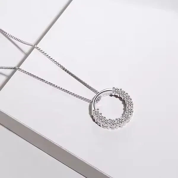 Silver_Tone_Crystal_Open_Circle_Pendant_Necklace_For_Women