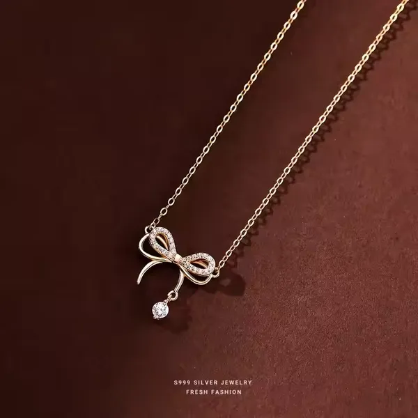 Gold_Tone_Bow_Pendant_Necklace_For_Women