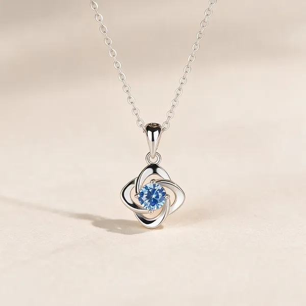 Silver_Tone_Blue_Stone_Pendant_Necklace_For_Women
