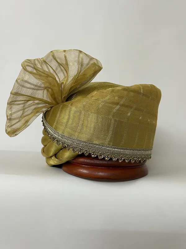 Gold_tishu_Traditional_Hand_tied_Safa_for_groom