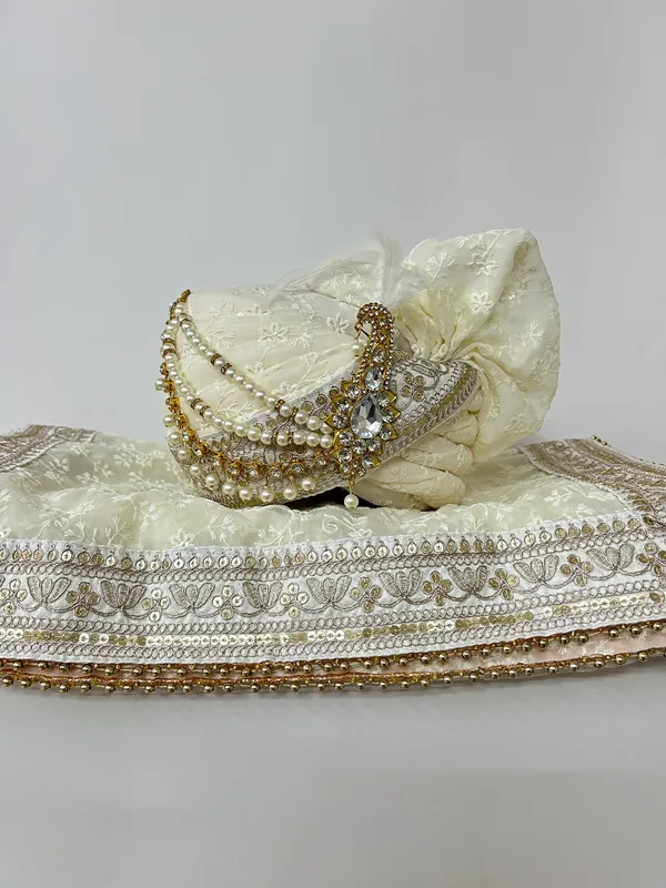 Ivory_Net_Embroidered_Groom_Safa