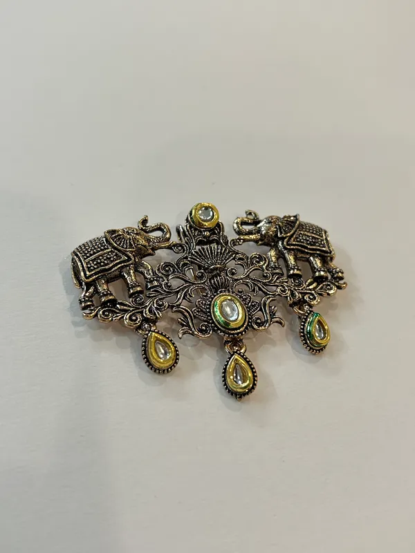 Antique_Gold_Elephant_Motif_Brooch_for_Women