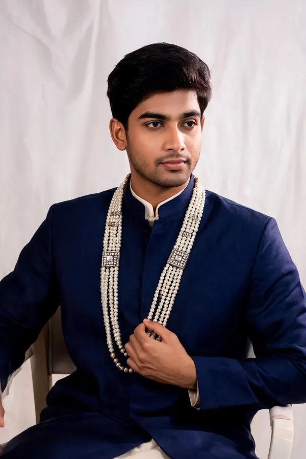 White_Pearl_Layered_Necklace_For_Groom