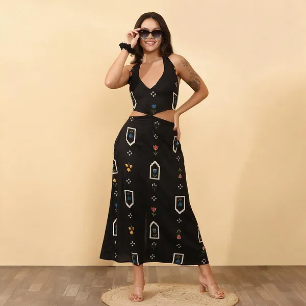 Black_Cotton_Crop_Top_And_Skirt_Set_For_Women