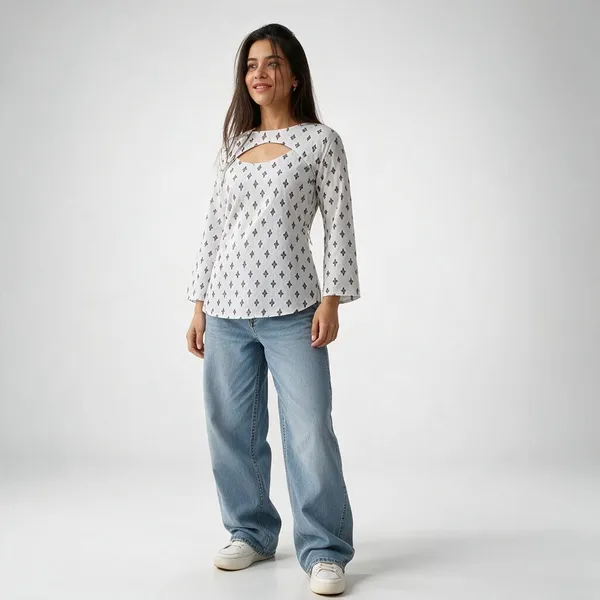 White_Cotton_Relaxed_Fit_Kurti_Top_For_Women