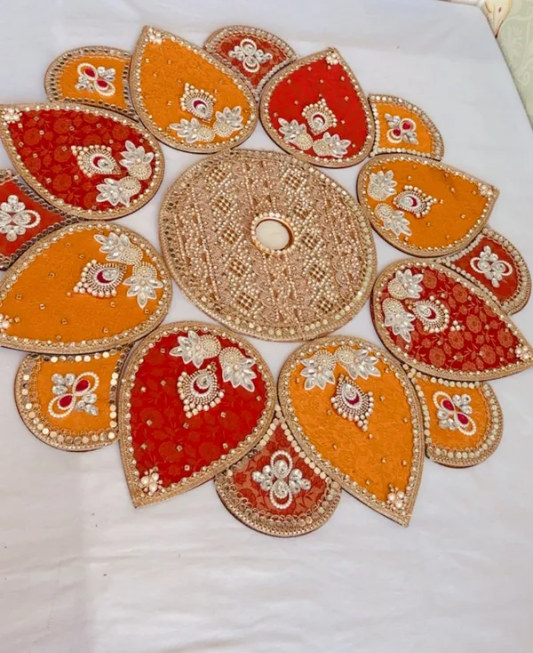 Fabric_Traditional_Floral_Rangoli_Decor