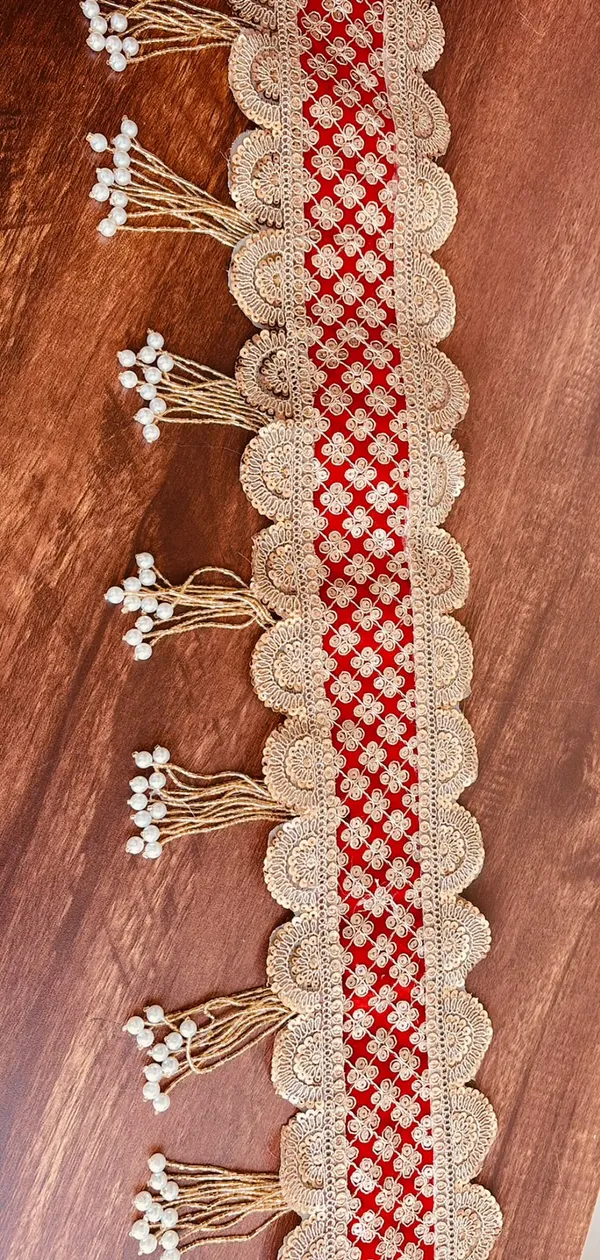 Red_Lace_Pearl_Tassel_Wall_Hanging_Decor