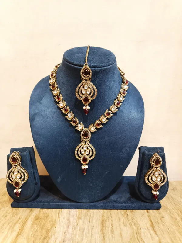 Gold_Brass_Kundan_Style_Bridal_Jewellery_Necklace_Set_For_Women