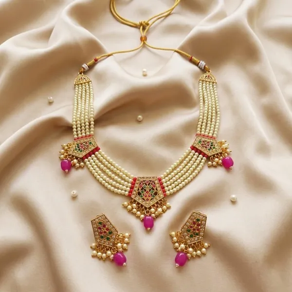 Antique_Gold_White_Brass_Pearl_Gold_Plated_Traditional_Necklace_Set_For_Women