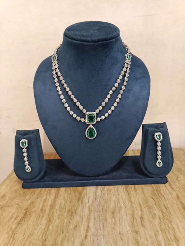 Gold_Brass_Green_Stone_Necklace_And_Earrings_Set_For_Women