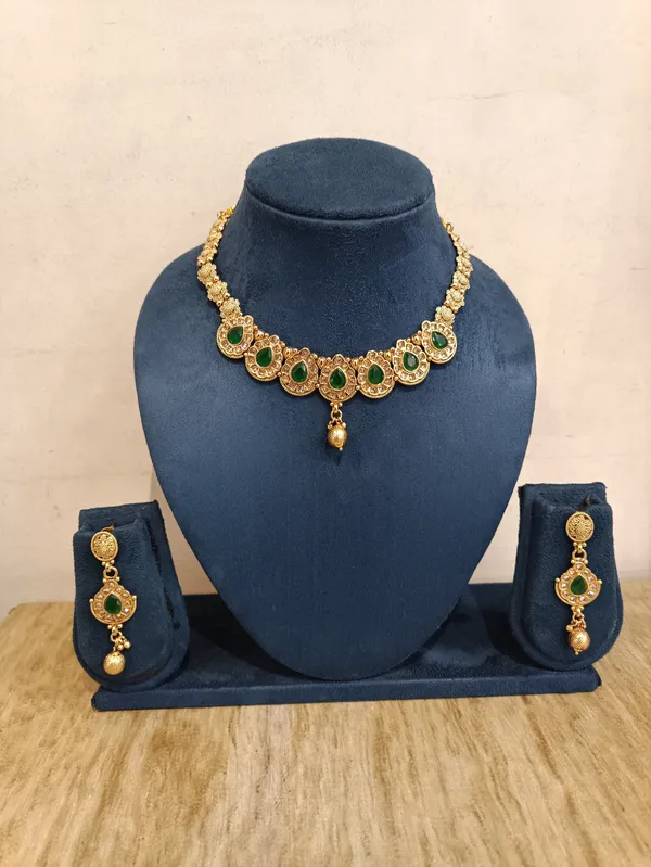 Gold_Plated_Brass_Green_Stone_Necklace_Set_For_Women
