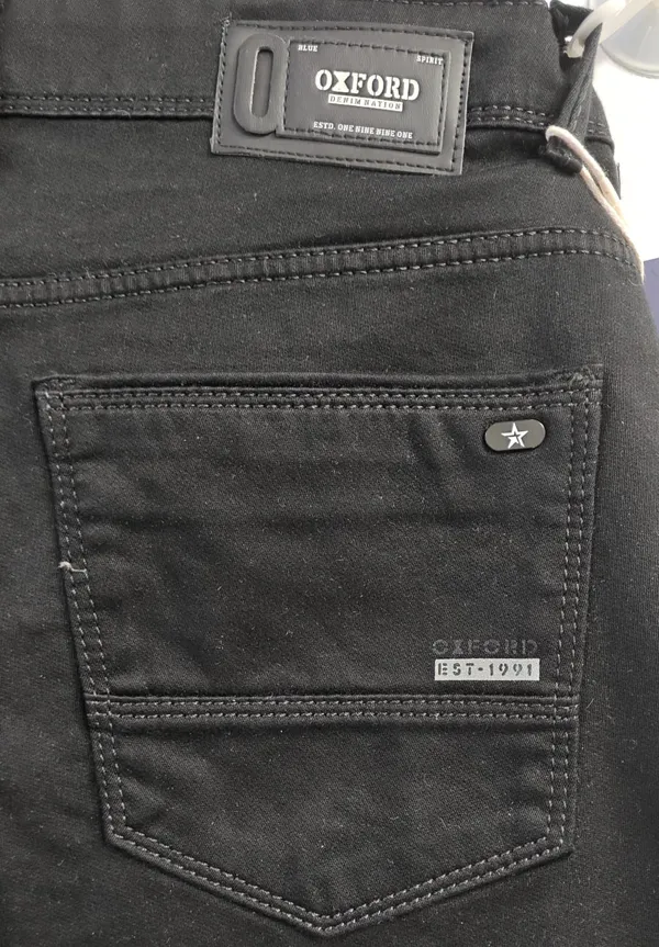 Blackout_Core_Straight_Fit_Jeans