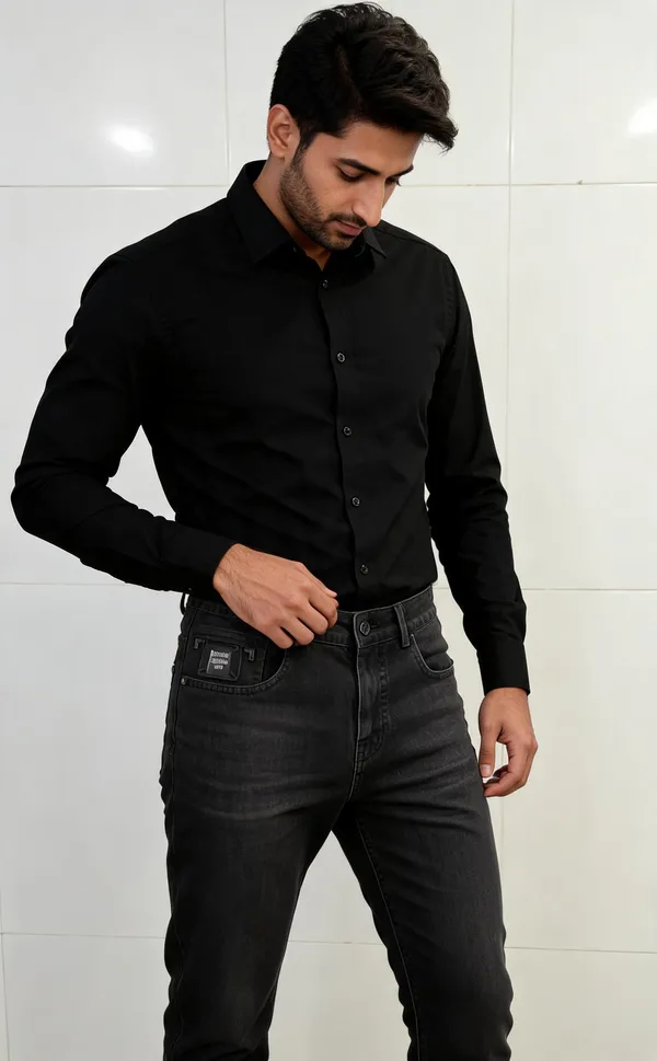 Carbon_Edge_Straight_Fit_Jeans