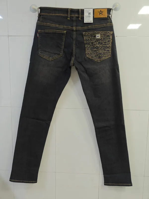 Deep_Current_Slim_Fit_Jeans