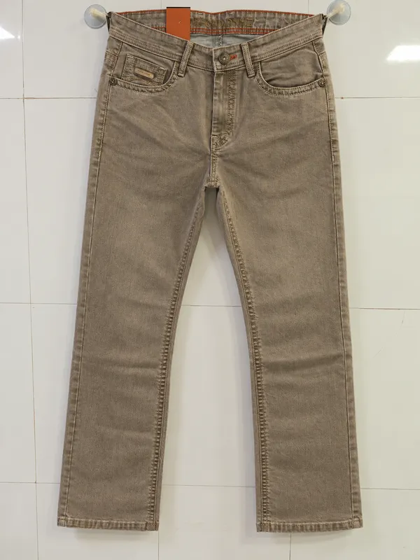 Sandstone_Beige_Straight_Fit_Jeans