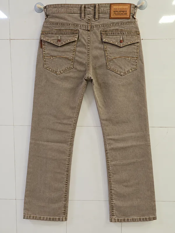Sandstone_Beige_Straight_Fit_Jeans