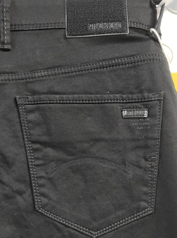 Nightshift_Straight_Fit_Jeans