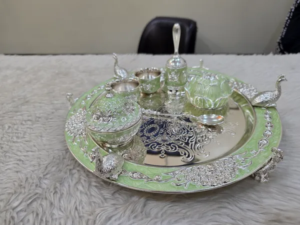Silver_Tone_Ornate_Peacock_Serving_Tray_Set