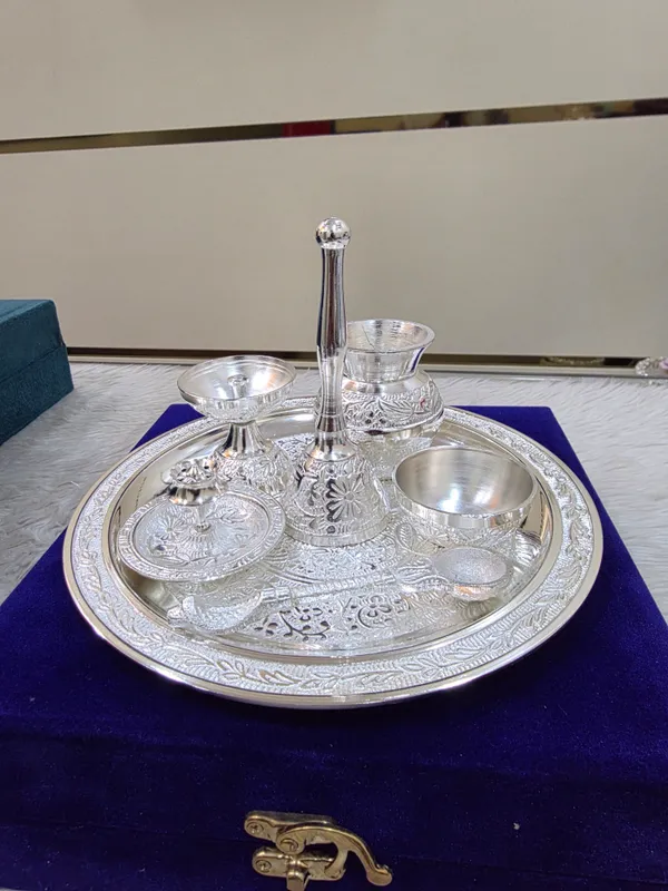 Silver-Tone_Traditional_Floral_Engraved_Pooja_Thali_Set