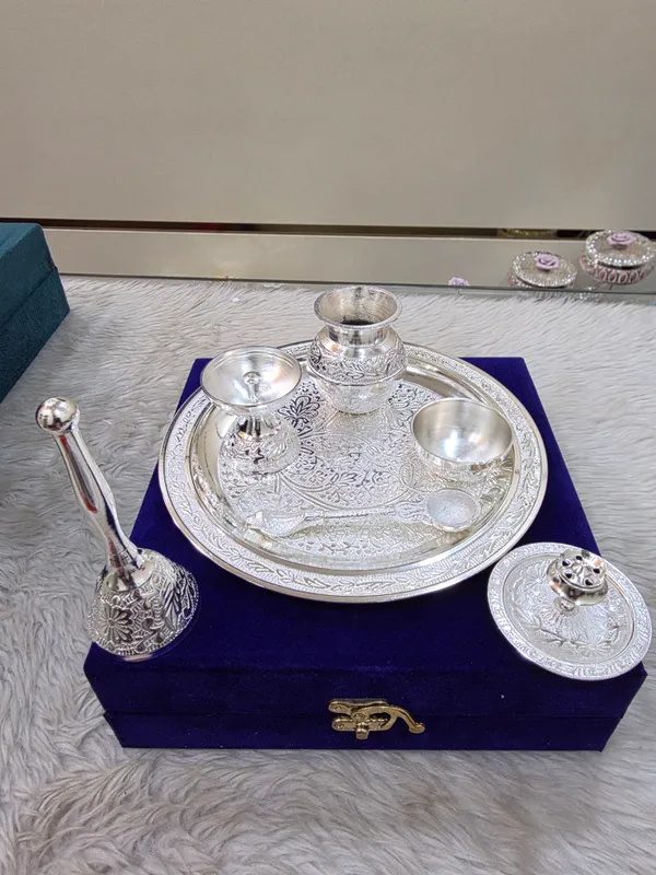 Silver-Tone_Traditional_Floral_Engraved_Pooja_Thali_Set
