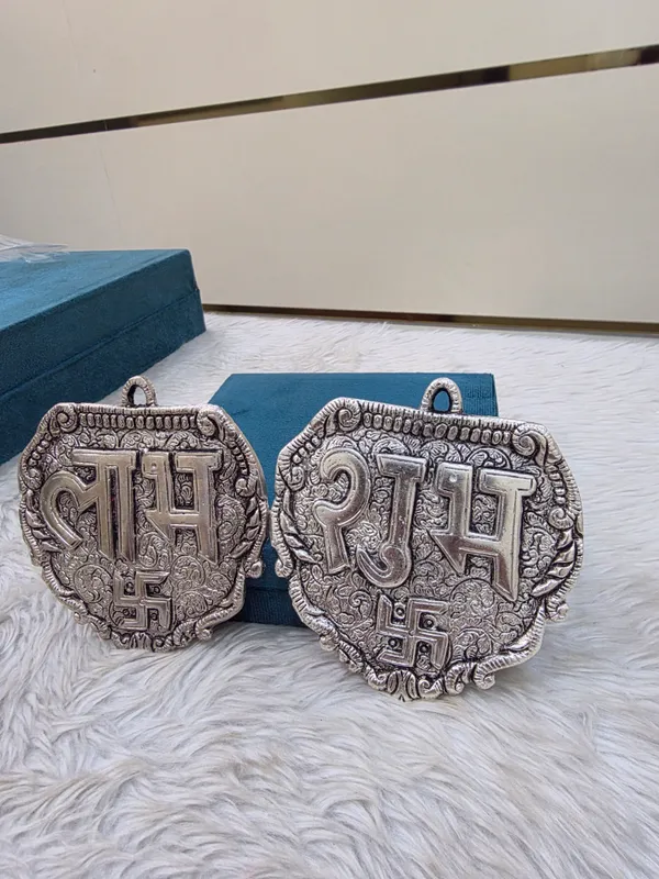 Silver-Tone_Auspicious_Religious_Wall_Hanging_Pair
