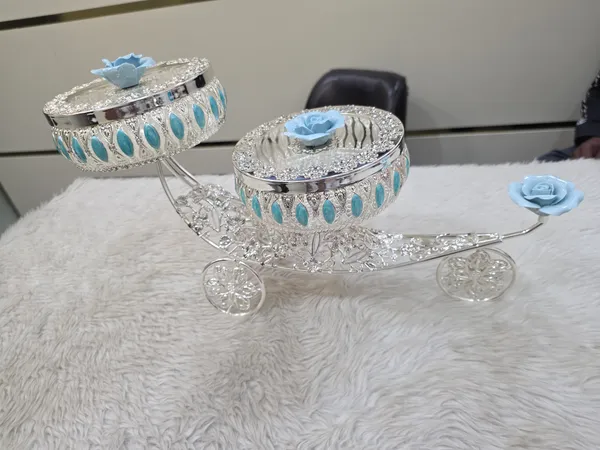 Metal_Floral_Two-Tier_Decorative_Serving_Trolley