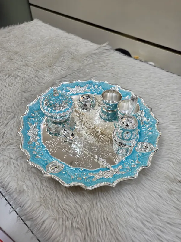 Metal_Traditional_Floral_Pattern_Pooja_Thali_Set