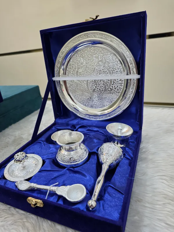 Silver-Tone_Traditional_Floral_Engraved_Pooja_Thali_Set