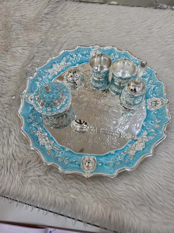Metal_Traditional_Floral_Pattern_Pooja_Thali_Set