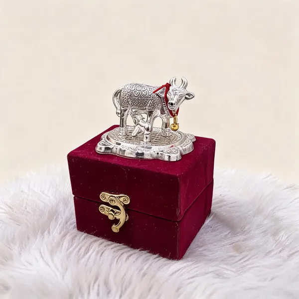 Silver-Tone_Embossed_Cow_And_Calf_Religious_Idol