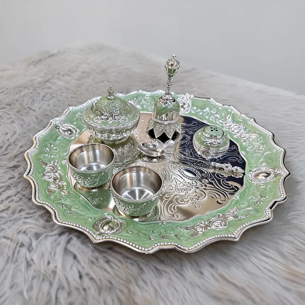 Metal_Traditional_Floral_Scalloped_Pooja_Thali_Set