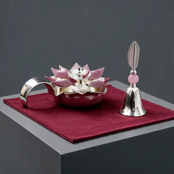 Silver-Tone_Lotus_Design_Pooja_Diya_Set