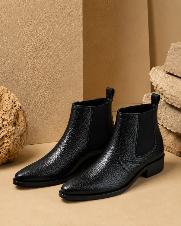Black_Synthetic_Textured_Chelsea_Ankle_Boots_For_Men