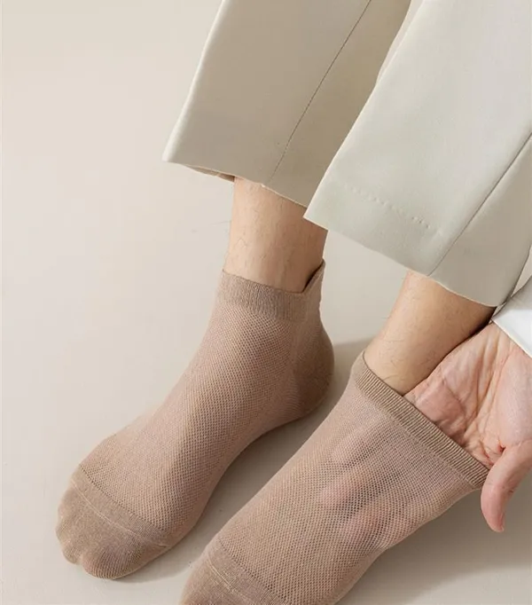Multicolor_Cotton_Knit_Ankle_Socks_For_Men