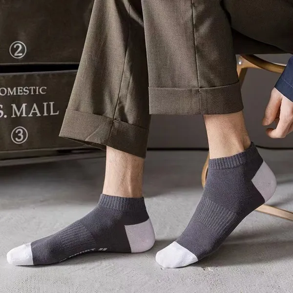 Multicolor_Cotton_Ankle_Socks_For_Men
