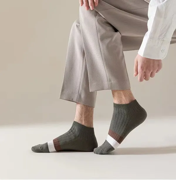 Multicolor_Cotton_Ribbed_Ankle_Socks_For_Men