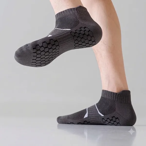 Multicolor_Cotton_Ankle_Grip_Socks_For_Men