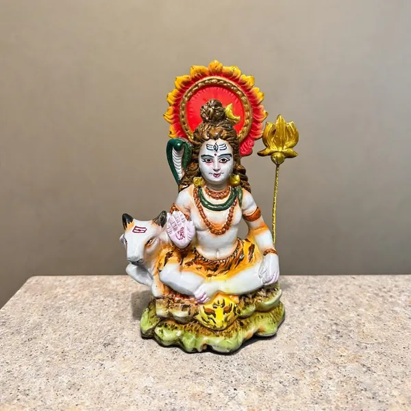 Multicolor_Clay_Shiva_Nandi_Idol_For_Puja_(Pack_of__2_)