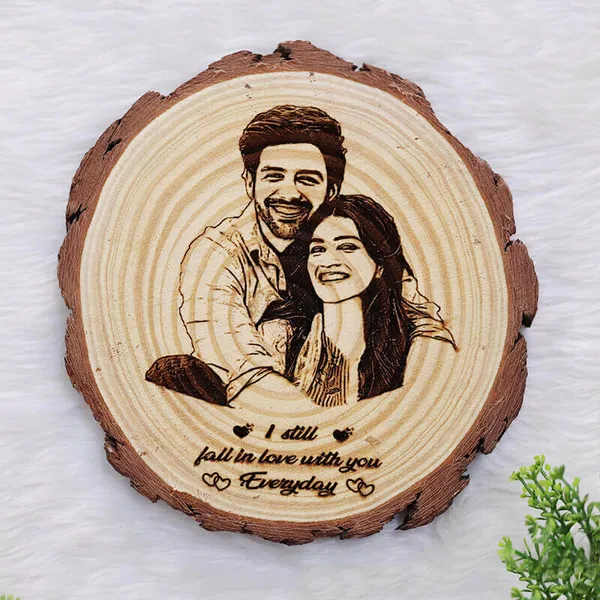 Himalayan_Natural_Wooden_Engraved_Frame_Both_Sides_Photos_Messages