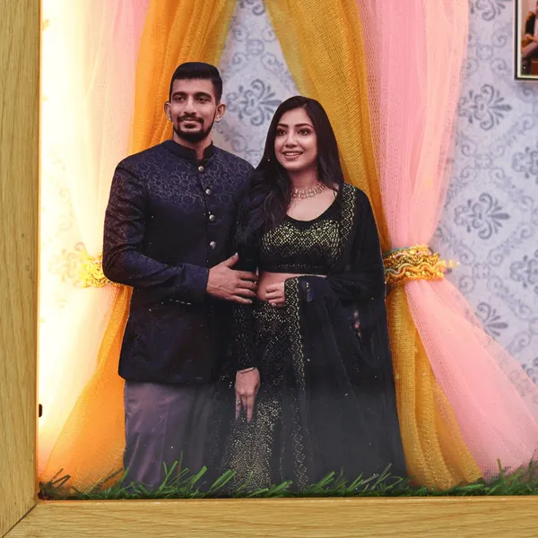 3d_Miniature_Photo_Frame_For_Love_Anniversary_With_Acrylic_Glass_250