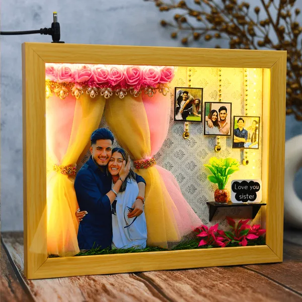 Sibling_Spotlight_Personalized_Miniature_Frame_With_Acrylic_Glass_250