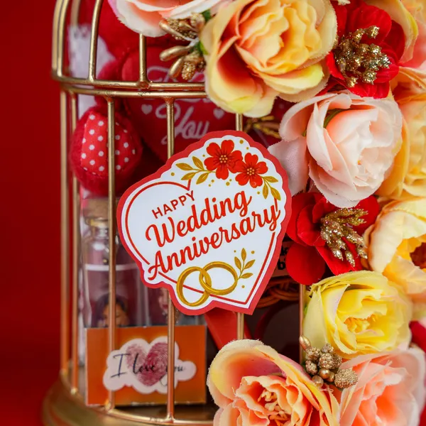 Personalised_Anniversary_Gift_Hamper_Anniversary
