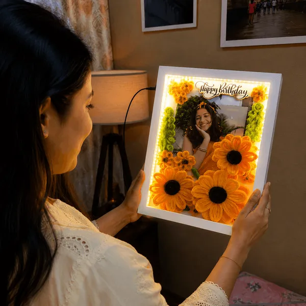 Beautiful_Floral_Frame_For_Birthday_Without_Acrylic_Glass